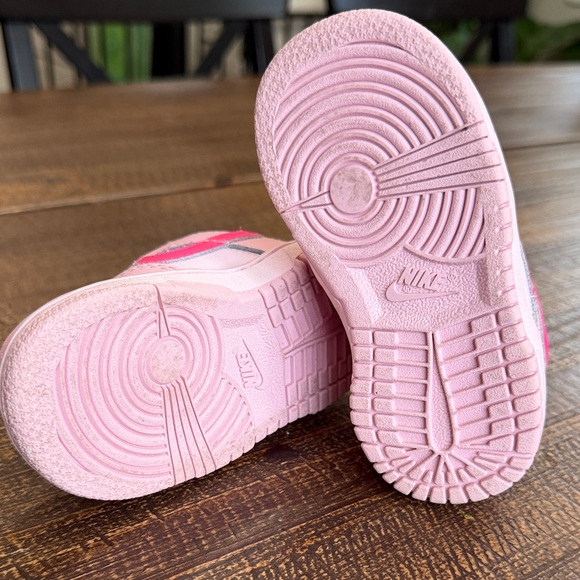 Nike Dunk Kids Light Pink and Hot Pink Sneakers - Picture 3 of 4